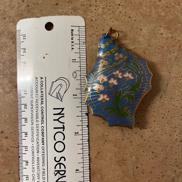 Boxed Set of Six Cloissone Charms - Picture 2 of 8